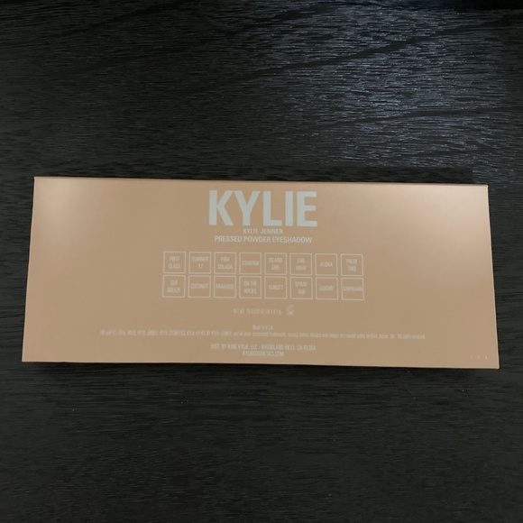Kylie Cosmetics - Take Me on Vacation Palette - Brand New - Picture 3 of 4